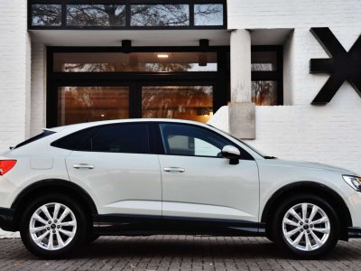 Audi Q3 Sportback 35 TFSI S TRONIC BUSINESS SHADOWLOOK   - 3