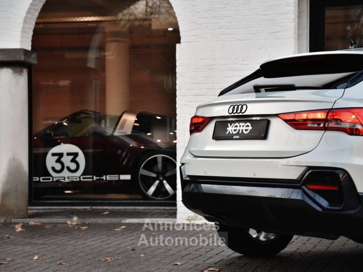 Audi Q3 Sportback 35 TFSI S TRONIC BUSINESS SHADOWLOOK - 16