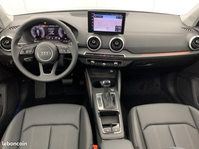 Audi Q2 35 TDI 150 S tronic 7 Design   - 8