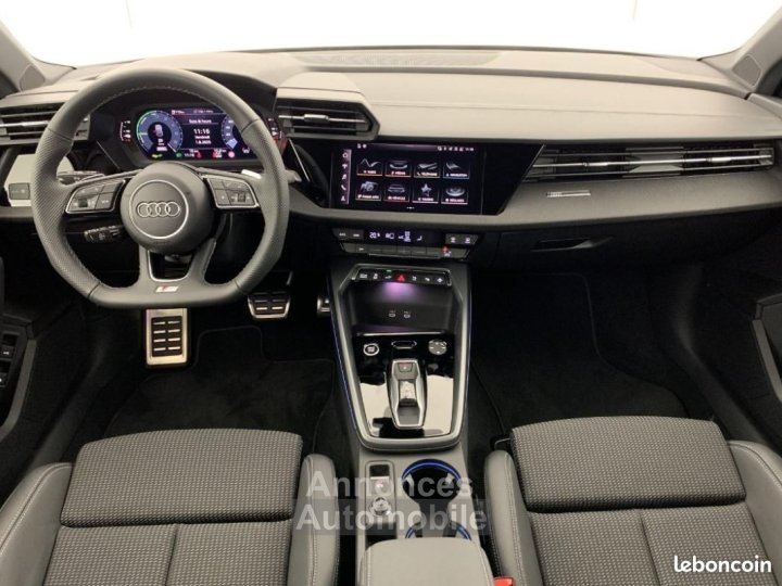 Audi A3 ALLSTREET TFSI e Hybride rechargeable 204 S tronic 6 Design - 8