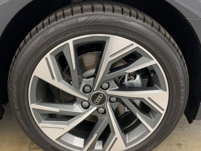 Audi A3 ALLSTREET TFSI e Hybride rechargeable 204 S tronic 6 Design - 10