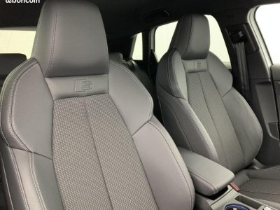 Audi A3 ALLSTREET TFSI e Hybride rechargeable 204 S tronic 6 Design - 14