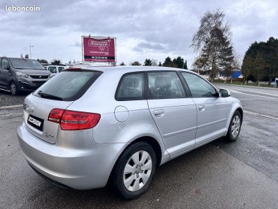 Audi A3 16 TDI 105CH DPF START-STOP AMBIENTE 3P - 4