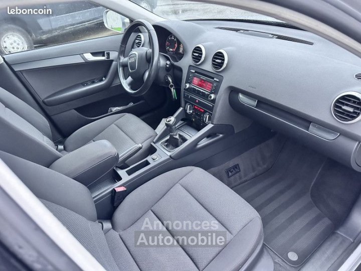 Audi A3 16 TDI 105CH DPF START-STOP AMBIENTE 3P - 8