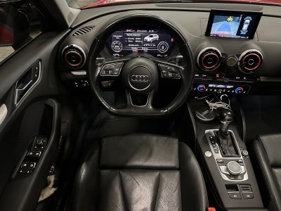Audi A3 20 TDI 150 CH * Toit ouvrant, VIRTUAL COCKPIT * - 11