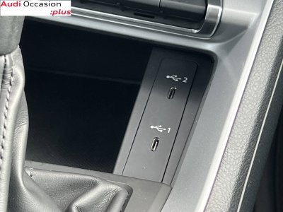 Audi Q3 35 TDI 150 ch S tronic 7 Design   - 22