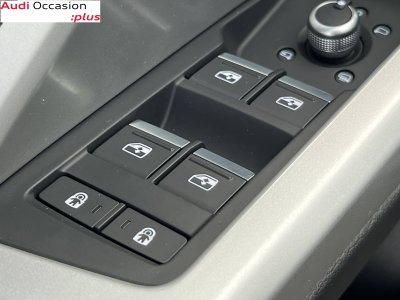 Audi Q3 35 TDI 150 ch S tronic 7 Design   - 23