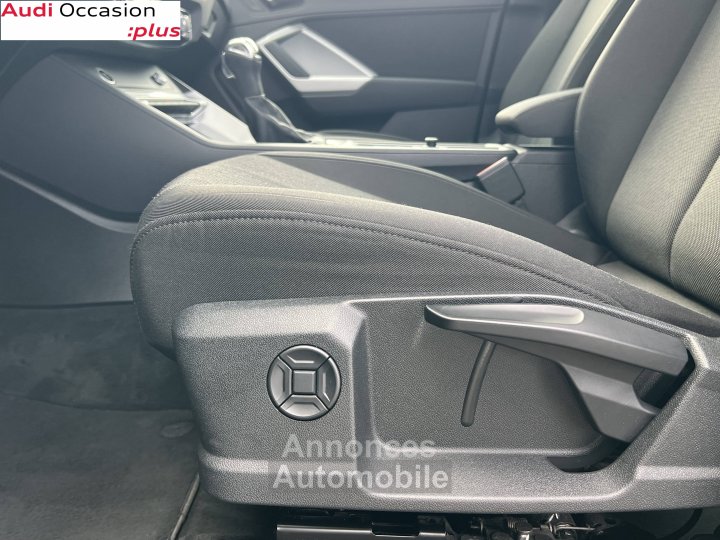 Audi Q3 35 TDI 150 ch S tronic 7 Design - 31