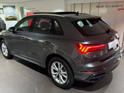Audi Q3 35 TFSI 150 ch S tronic 7 S line   - 4
