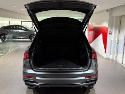 Audi Q3 35 TFSI 150 ch S tronic 7 S line   - 12