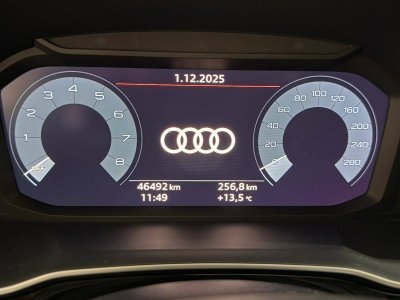 Audi Q3 35 TFSI 150 ch S tronic 7 S line   - 15