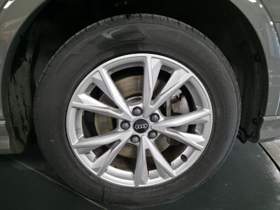 Audi Q3 14 45 TFSI e - 245 - BV S-Tronic 6 S Line   - 53