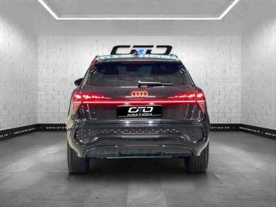 Audi Q3 e-hybrid 272 ch S tronic 6 S line   - 4