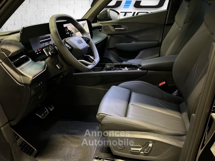 Audi Q3 e-hybrid 272 ch S tronic 6 S line - 6