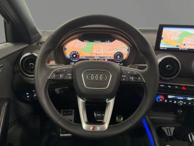 Audi Q2 S Line 40 TFSI quS tr RFK MATRIX NAVI PANO   - 8