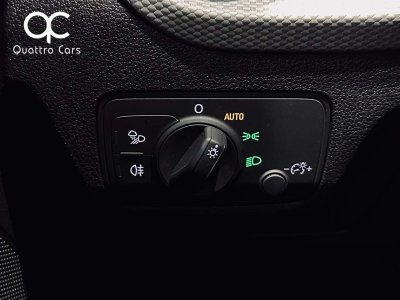 Audi Q2 10TFSI S Line Cuir Led Si&egrave;ge chauffant   - 25