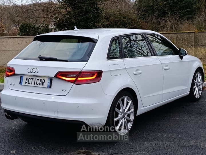 Audi A3 III SPORTBACK 20 TDI 150 AMBITION LUXE S TRONIC BVA - 25