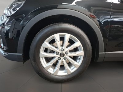 Audi Q3 35 TFSI LED ACC AHK RFK SHZ 18'' LM Navi   - 6