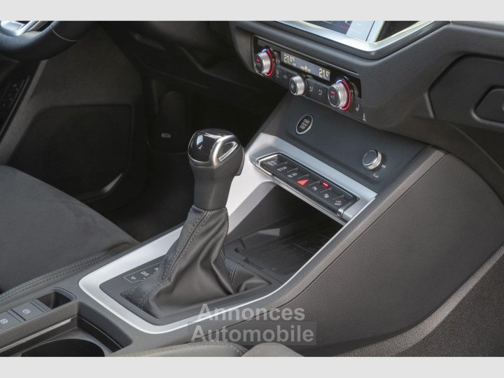 Audi Q3 35 TFSI S tronic S line ACC*AHK*RFK*StandHz* - 5