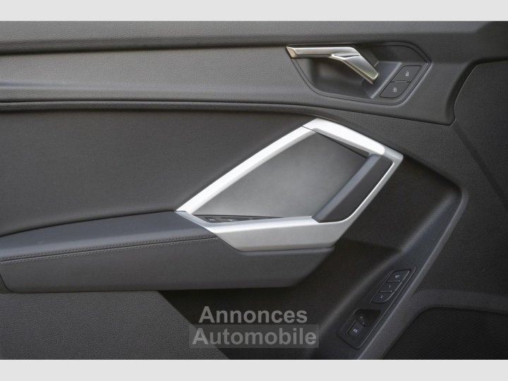 Audi Q3 35 TFSI S tronic S line ACC*AHK*RFK*StandHz* - 11