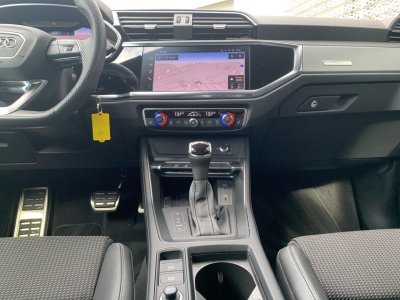 Audi Q3 line 35 TFSI S tronic S-line Navi Digitales C   - 13
