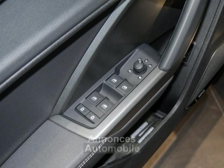 Audi Q3 35 S LINE AHK CAM LM19 E-KLAPPE NAVI%2B SITZHZ - 14