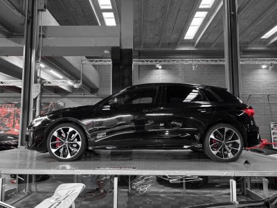 Audi S3 8Y 20 310 S-Tronic - Première main - Noir Mythic - 9