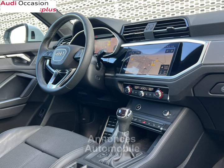 Audi Q3 45 TFSIe 245 ch S tronic 6 S line - 9