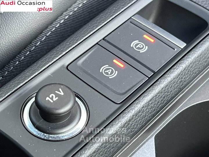 Audi Q3 45 TFSIe 245 ch S tronic 6 S line - 22