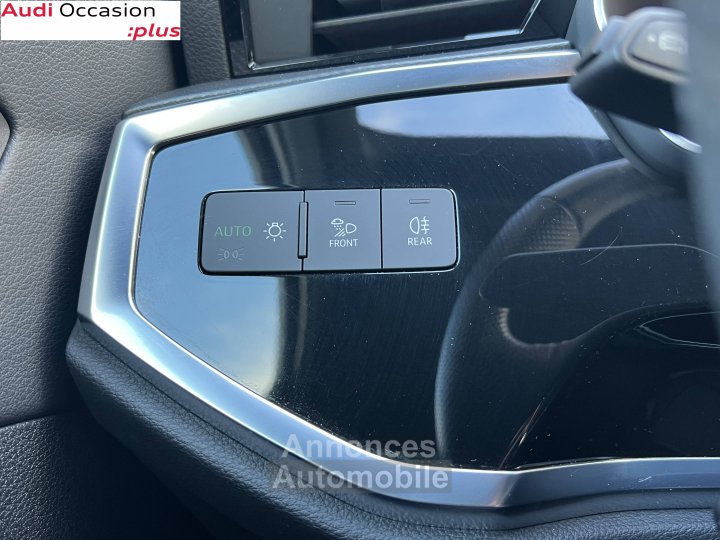 Audi Q3 45 TFSIe 245 ch S tronic 6 S line - 29