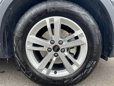 Audi Q3 35 TFSI 150 ch S tronic 7 Design   - 12