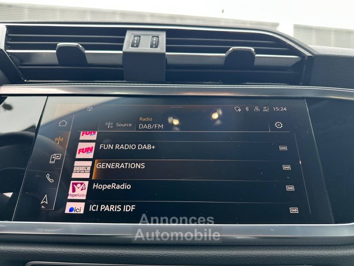 Audi Q3 35 TFSI 150 ch S tronic 7 Design - 18
