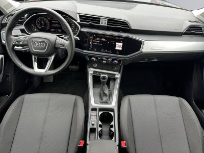 Audi Q3 35 TFSI 150 ch S tronic 7 Design   - 27