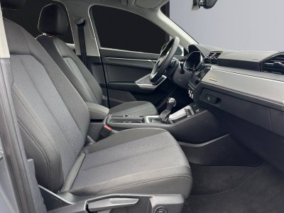 Audi Q3 35 TFSI 150 ch S tronic 7 Design   - 28