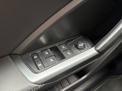 Audi Q3 35 TFSI 150 ch S tronic 7 S line   - 36