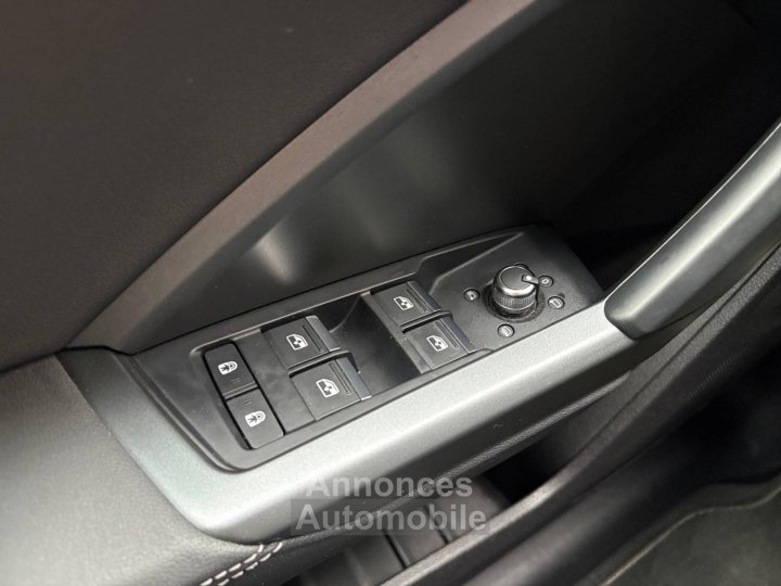 Audi Q3 35 TFSI 150 ch S tronic 7 S line - 36