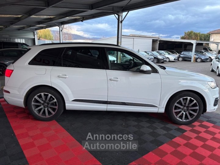 Audi Q7 30 V6 TDI Clean Diesel 218 Tiptronic 8 Quattro 7pl Avus - 4