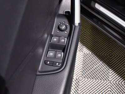 Audi Q2 Advanced 35 TFSI 150 S-Tronic GPS Virtual Cuir R&eacute;gulateur Cam&eacute;ra Pr&eacute; Sense Hayon Smartphone JA 17   - 10