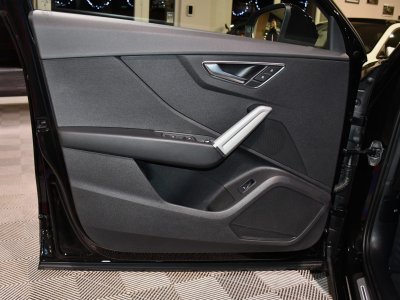 Audi Q2 Advanced 35 TFSI 150 S-Tronic GPS Virtual Cuir R&eacute;gulateur Cam&eacute;ra Pr&eacute; Sense Hayon Smartphone JA 17   - 14