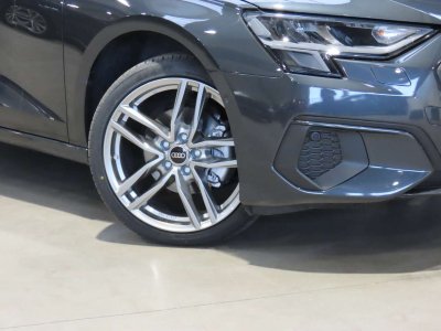 Audi A3 35TDi Sedan Advanced - 5