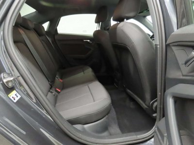 Audi A3 35TDi Sedan Advanced - 7