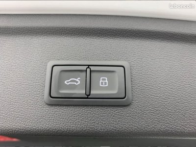 Audi A3 allstreet tfsi e hybride rechargeable 204 ch s tronic 6 design - 12