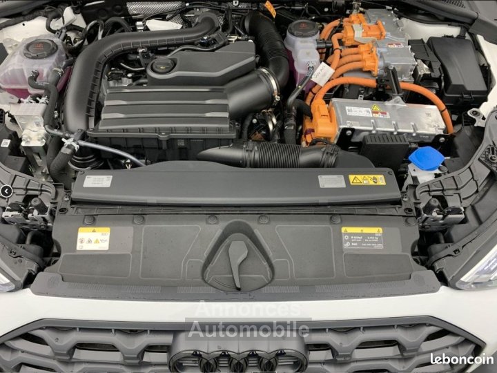 Audi A3 allstreet tfsi e hybride rechargeable 204 ch s tronic 6 design - 24