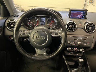 Audi A1 SPORTBACK 14 TFSI 122 AMBITION LUXE S TRONIC TOIT OUVRANT RADAR RECUL   - 9