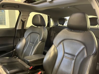 Audi A1 SPORTBACK 14 TFSI 122 AMBITION LUXE S TRONIC TOIT OUVRANT RADAR RECUL   - 11