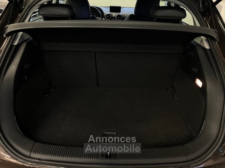 Audi A1 SPORTBACK 14 TFSI 122 AMBITION LUXE S TRONIC TOIT OUVRANT RADAR RECUL - 14