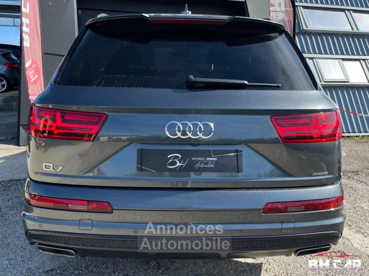 Audi Q7 30 TDI 272 S-LINE - 7 places - Moteur neuf garanti 12/2026 - Attelage - Toit ouvrant - 7