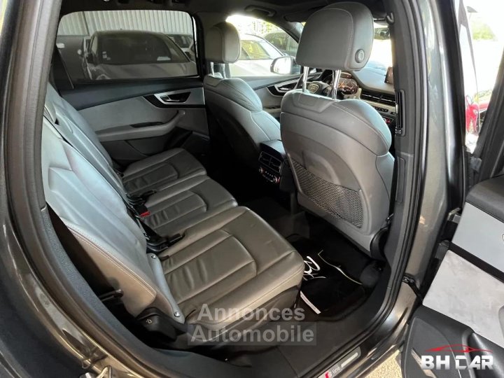 Audi Q7 30 TDI 272 S-LINE - 7 places - Moteur neuf garanti 12/2026 - Attelage - Toit ouvrant - 14
