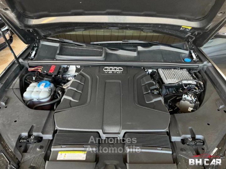 Audi Q7 30 TDI 272 S-LINE - 7 places - Moteur neuf garanti 12/2026 - Attelage - Toit ouvrant - 24