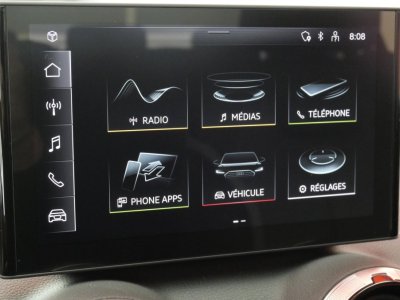 Audi Q2 35 TFSI 150 S tronic 7 Design   - 4